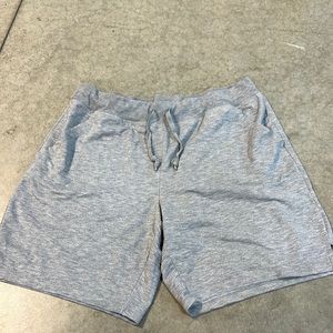 LN Womens Athletic Works gray shorts size 2XL